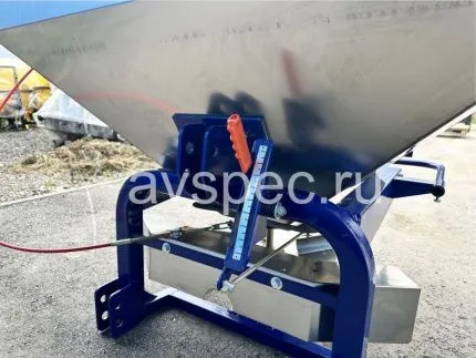 Разбрасыватель минеральных удобрений 2 FX-600